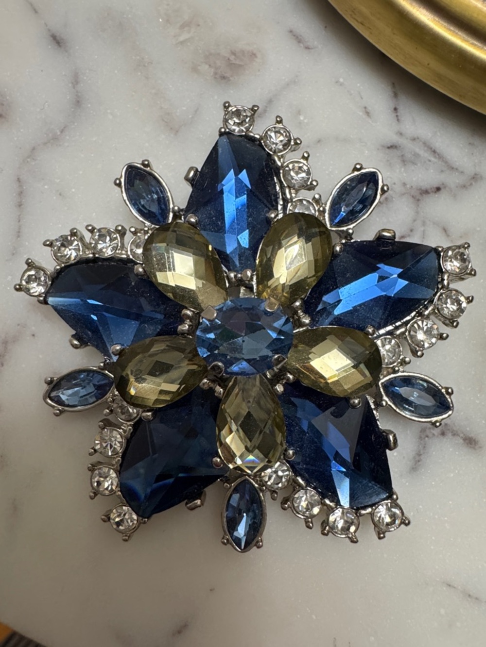 Blue and Crystal Starburst Vintage Brooch / Pin - Picture 2 of 4